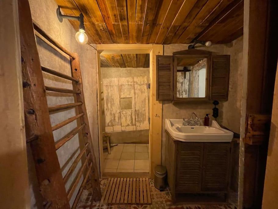 Saint-Didier-sur-Beaujeu Maison Vigneron - Maison Et Studio מראה חיצוני תמונה